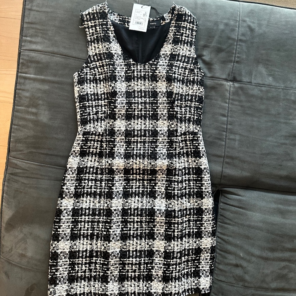 Theory Sculpt U dress Tweed - Brand new , never worn